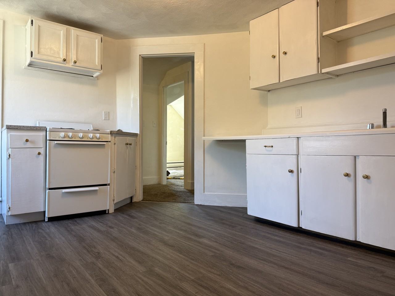 99 Central St #3 - Photo 4 of 14