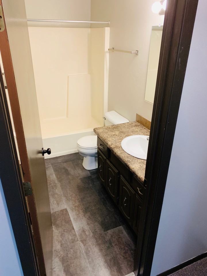 394 Stanley Ct #D - Photo 7 of 7