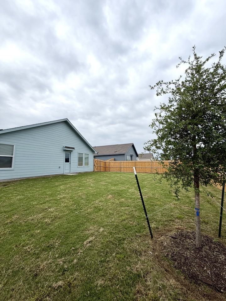 3703 Oleander Pl #NA - Photo 6 of 32