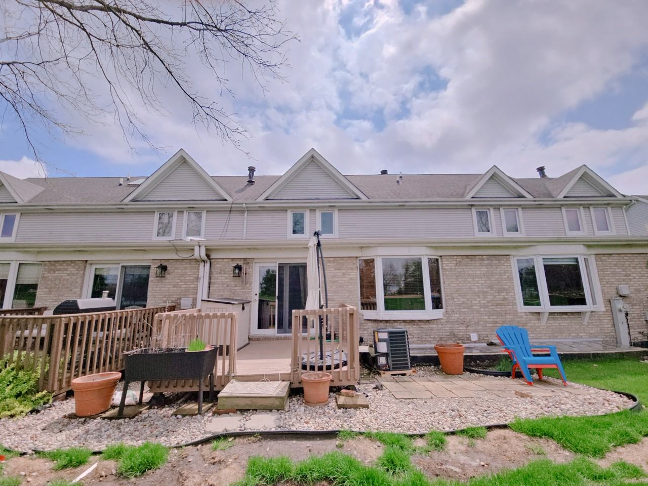 9404 Lindsay St #NONE - Photo 4 of 22