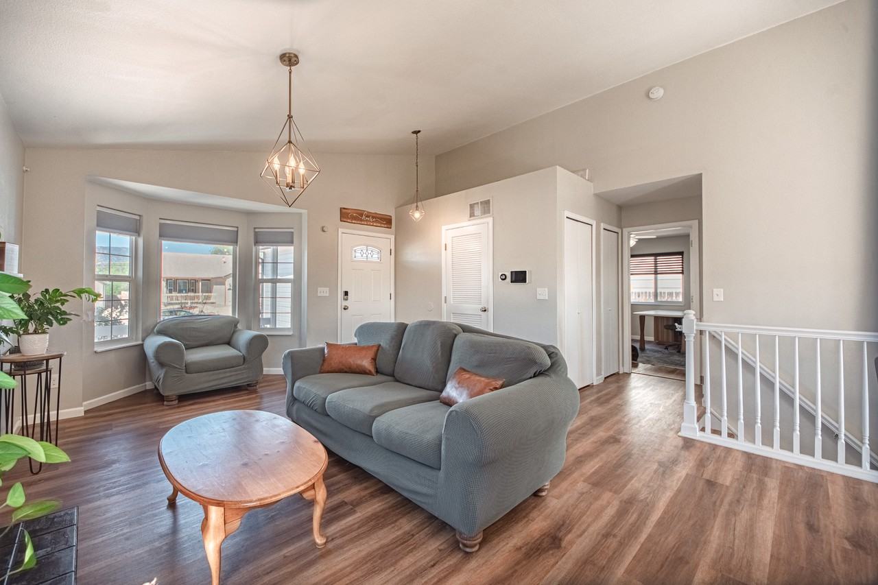 6343 Gossamer St #NA - Photo 6 of 31