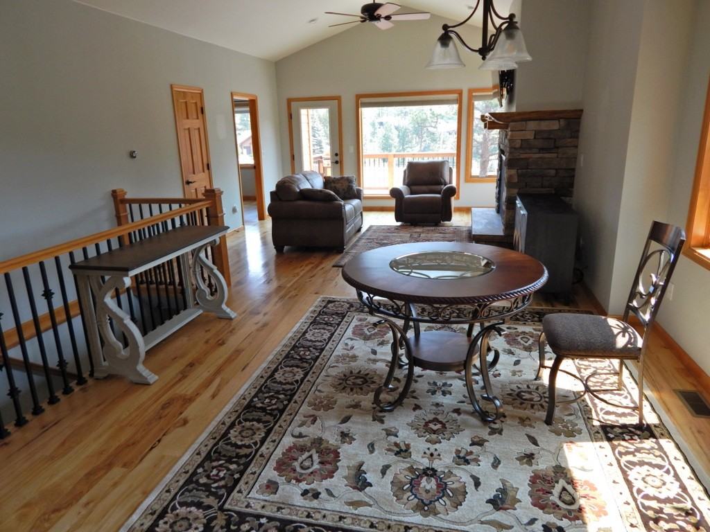 137 Willowstone Ct - Photo 2 of 10