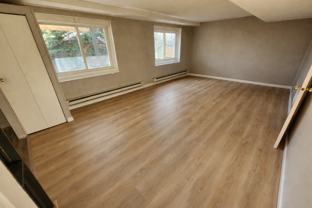 643 Summit Ave #B - Photo 1 of 1