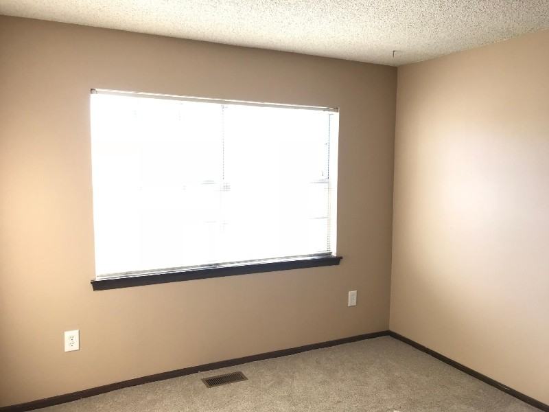 6941 S Knolls Way - Photo 5 of 10