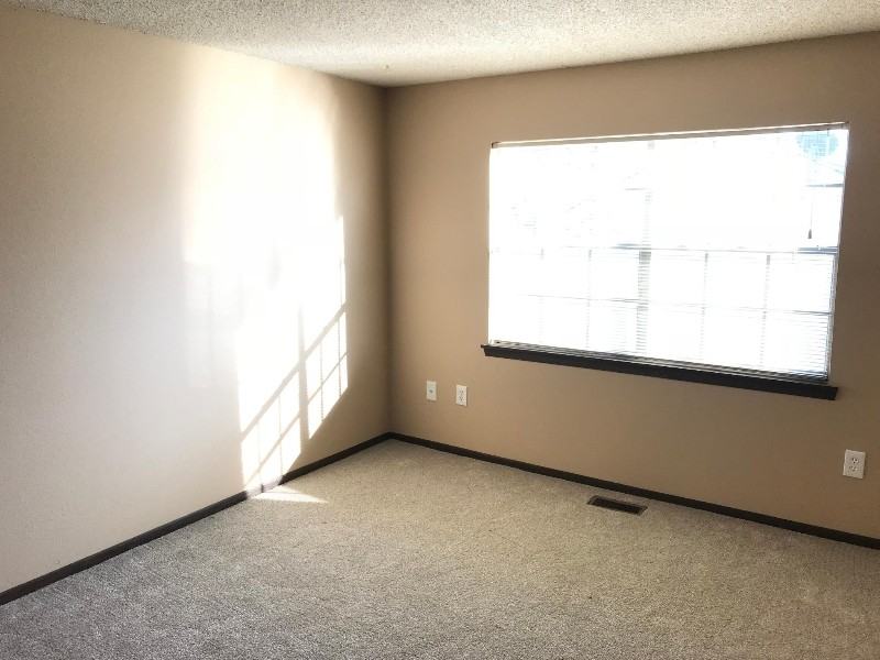 6941 S Knolls Way - Photo 7 of 10