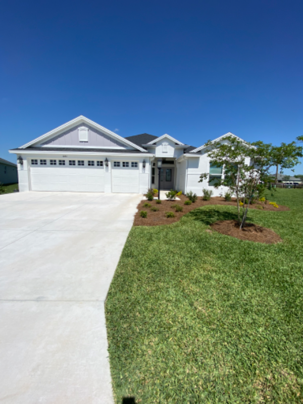 1031 Skates St - Photo 2 of 42