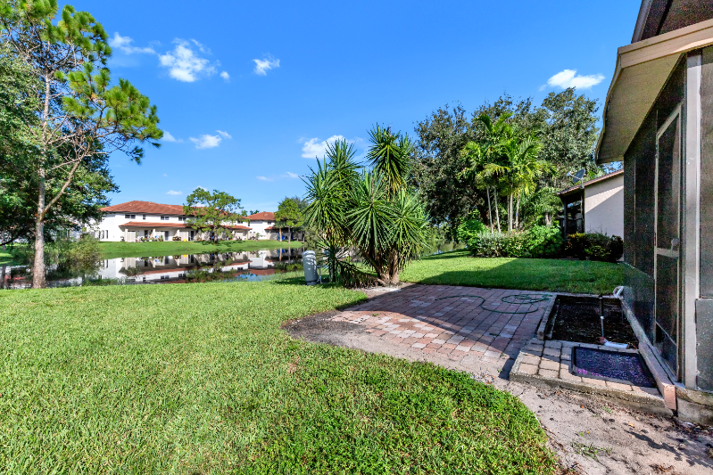 26650 Southern Pines Dr #101 - Photo 6 of 36