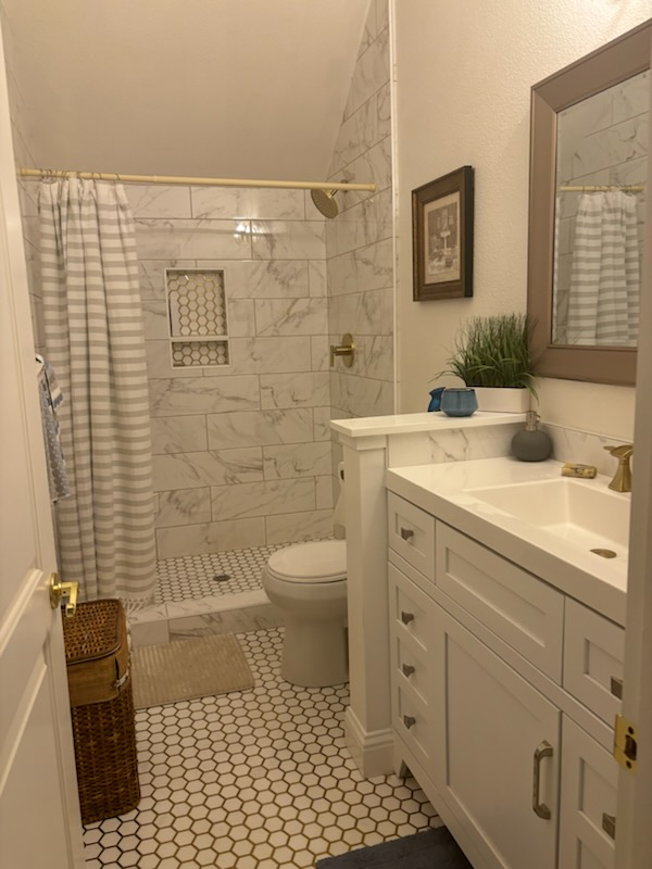 1036 E Landing Way - Photo 3 of 5