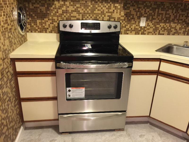 102 Oakwood Ave - Photo 2 of 6