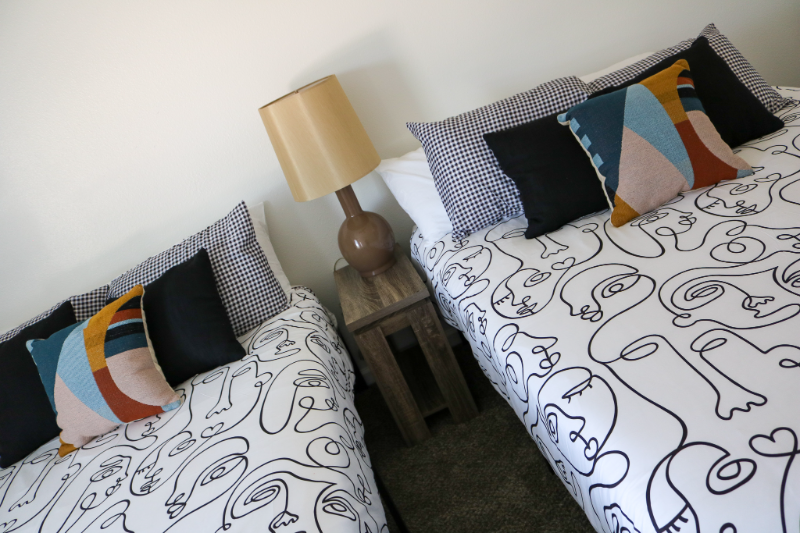 617 W Moan Pl - Photo 7 of 44