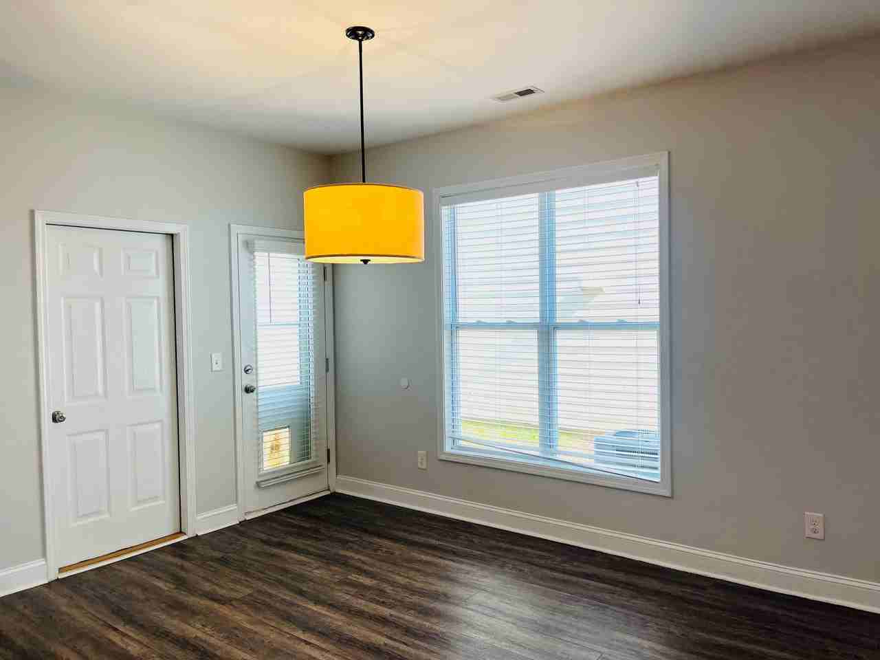 1105 Circandian Ct - Photo 7 of 38