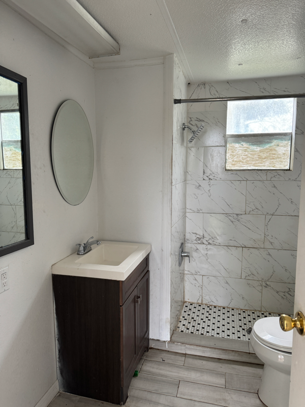 135 Cypress St - Photo 6 of 8