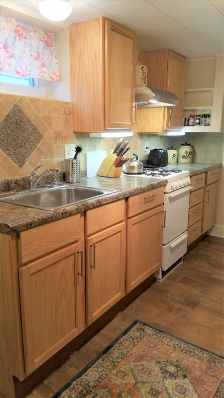 204 E 3rd Ave #4 - Photo 3 of 11