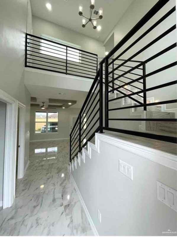 5514 N Crown Pt - Photo 2 of 8