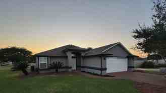 3201 Kingsmill Dr - Photo 1 of 1