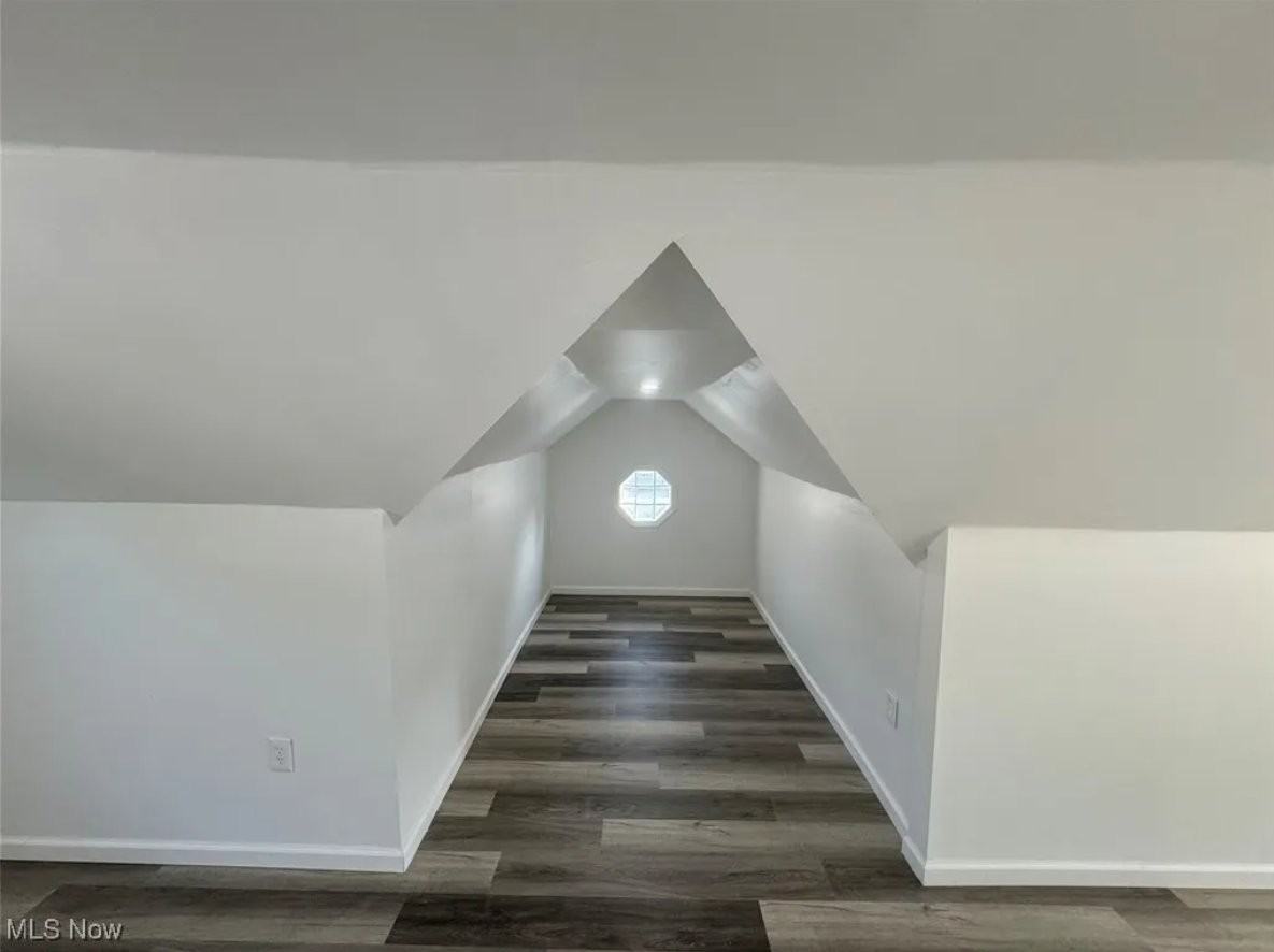 13823 Cranwood Park Blvd - Photo 4 of 9