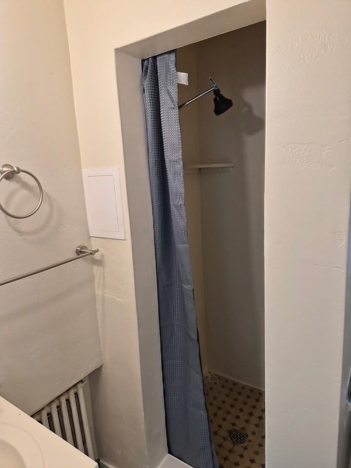 636 S Palouse St #2 - Photo 5 of 5