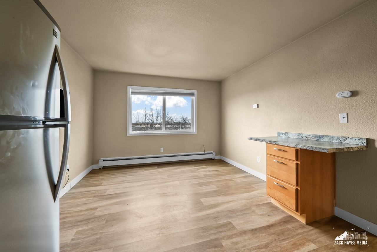 618 Gambell St #23 - Photo 5 of 50