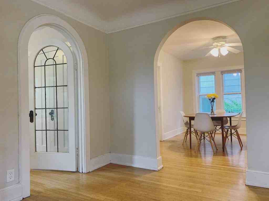 2752 N Bartlett Ave #3 - Photo 6 of 10