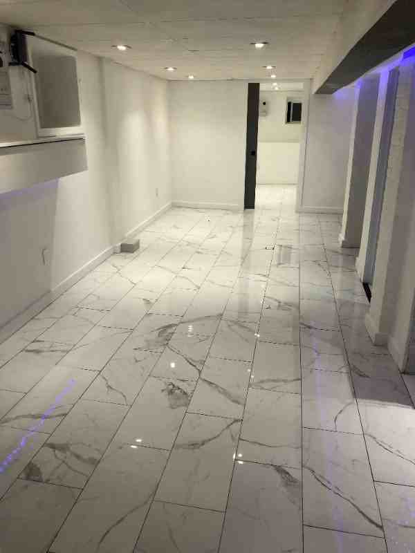 196 Danforth Ave - Photo 4 of 8