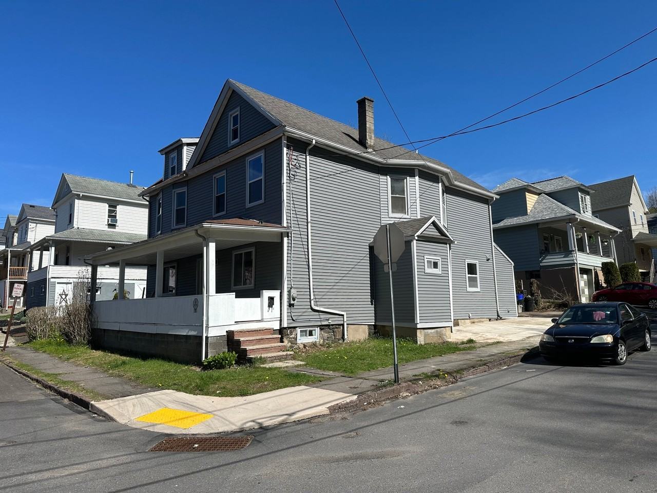 79 Washington St - Photo 2 of 20