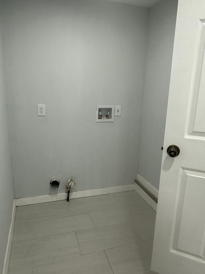 79 Washington St - Photo 7 of 20