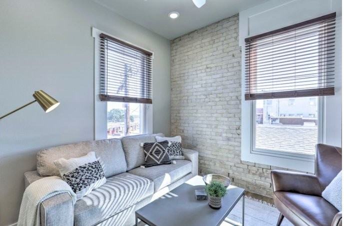118 N Lbj Dr #202 - Photo 4 of 24