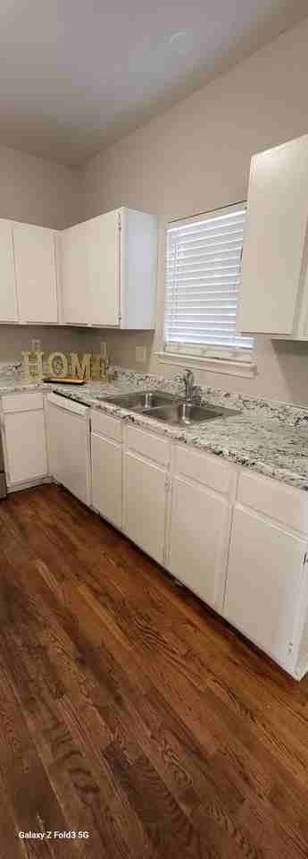 988 Sims Ave Nw #A - Photo 3 of 15