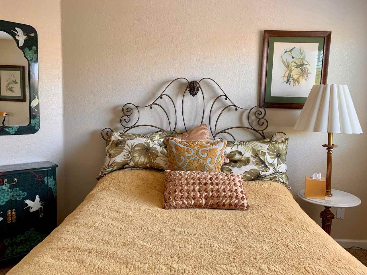 904 Bond Pl - Photo 2 of 13