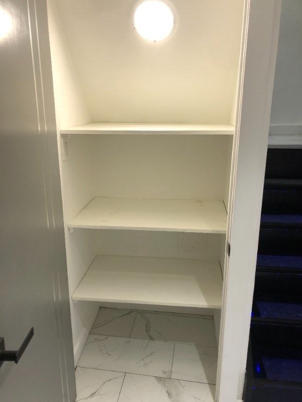 196 Danforth Ave #2ROOMS - Photo 3 of 9