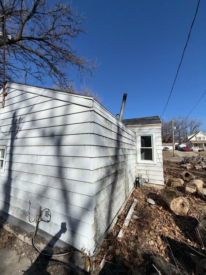 1971 E Cantrell St - Photo 2 of 19