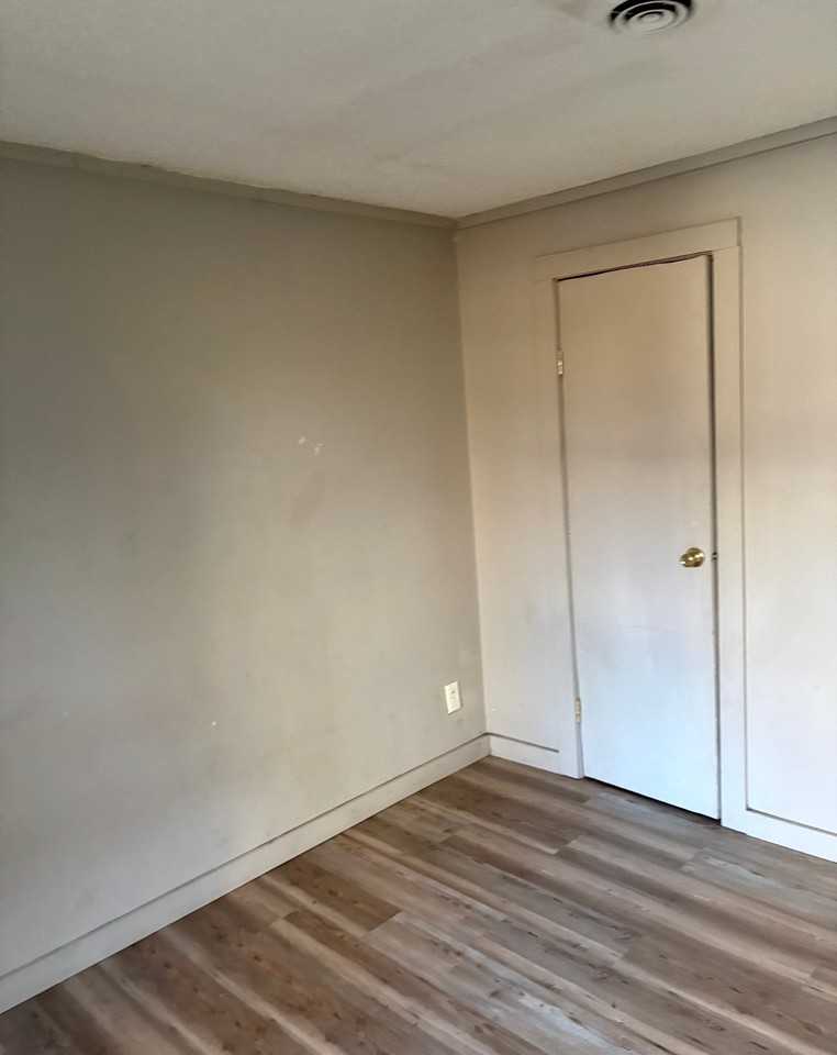 1971 E Cantrell St - Photo 6 of 19