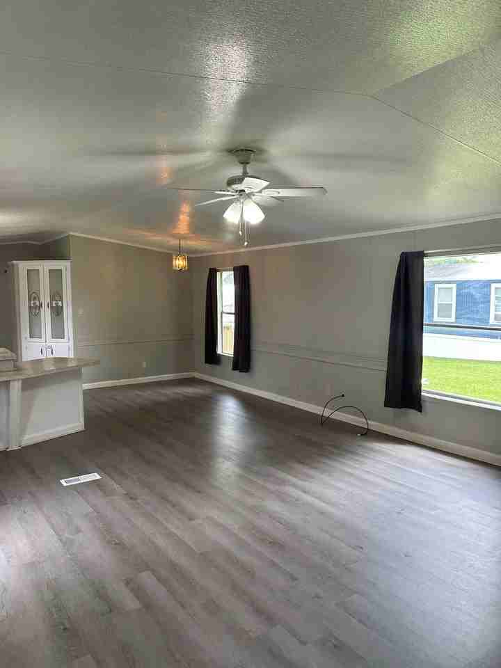 4329 W Park Row Blvd #78 - Photo 3 of 17