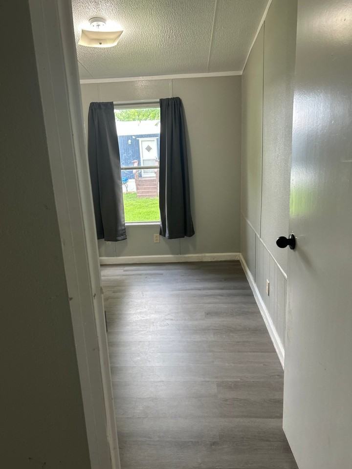 4329 W Park Row Blvd #78 - Photo 4 of 17