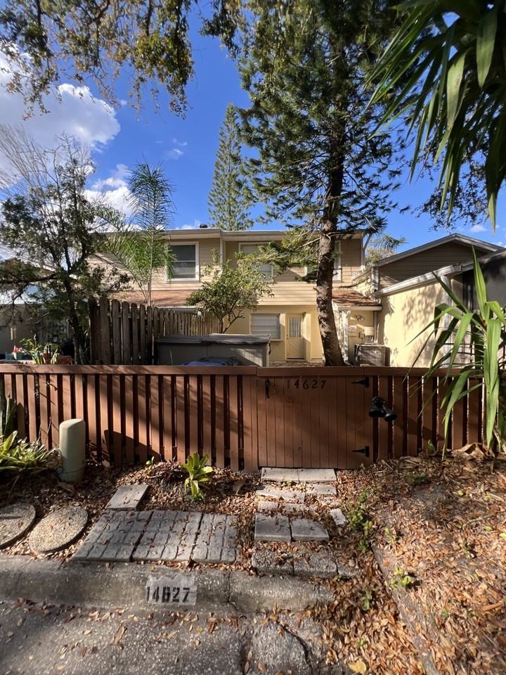 14627 Pine Glen Cir - Photo 4 of 15