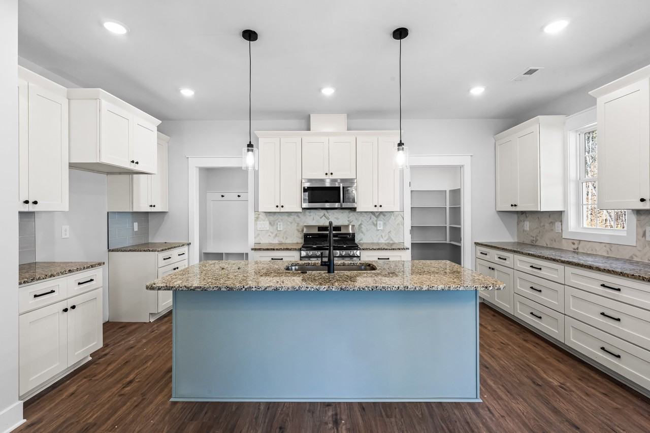 145 Vast View Way - Photo 6 of 19