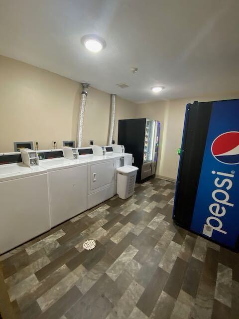 400 13th Ave Nw #12 - Photo 3 of 4