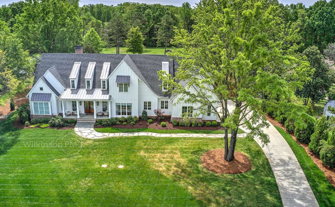 9705 Saddle Ave - Photo 7 of 50