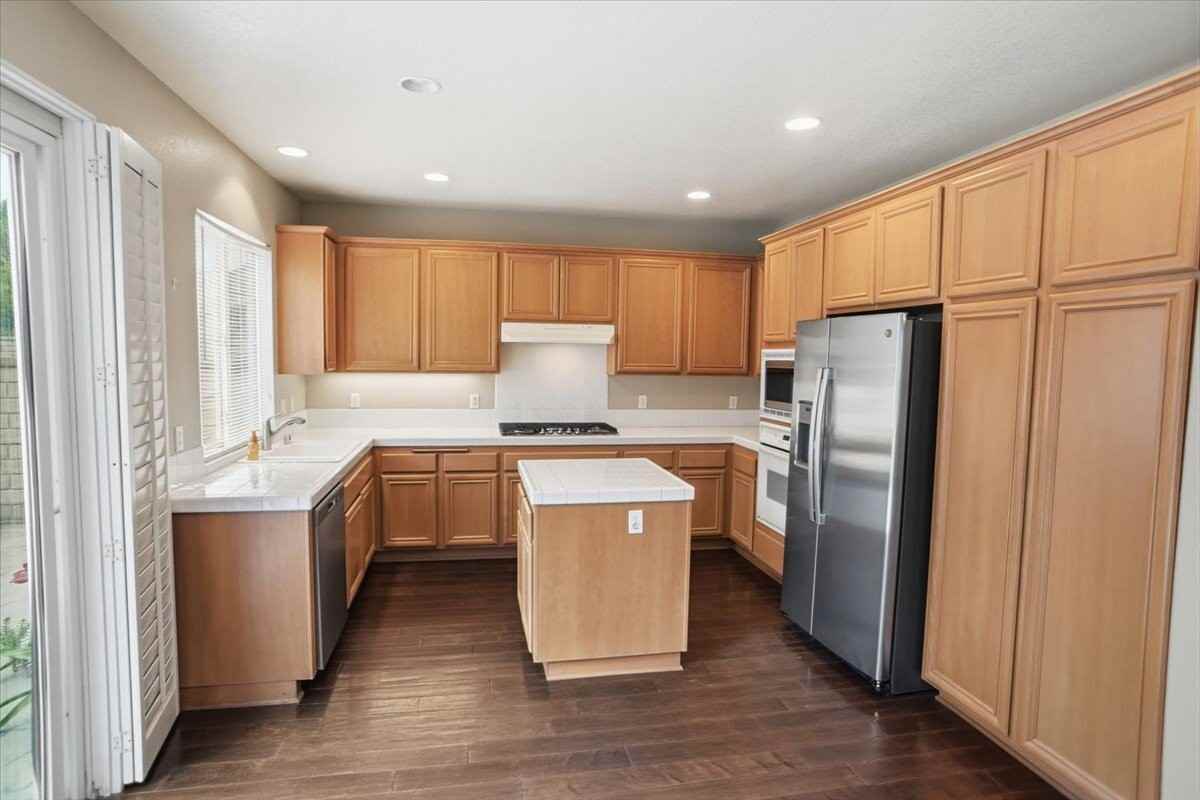 27866 Alta Vista Ave - Photo 5 of 26