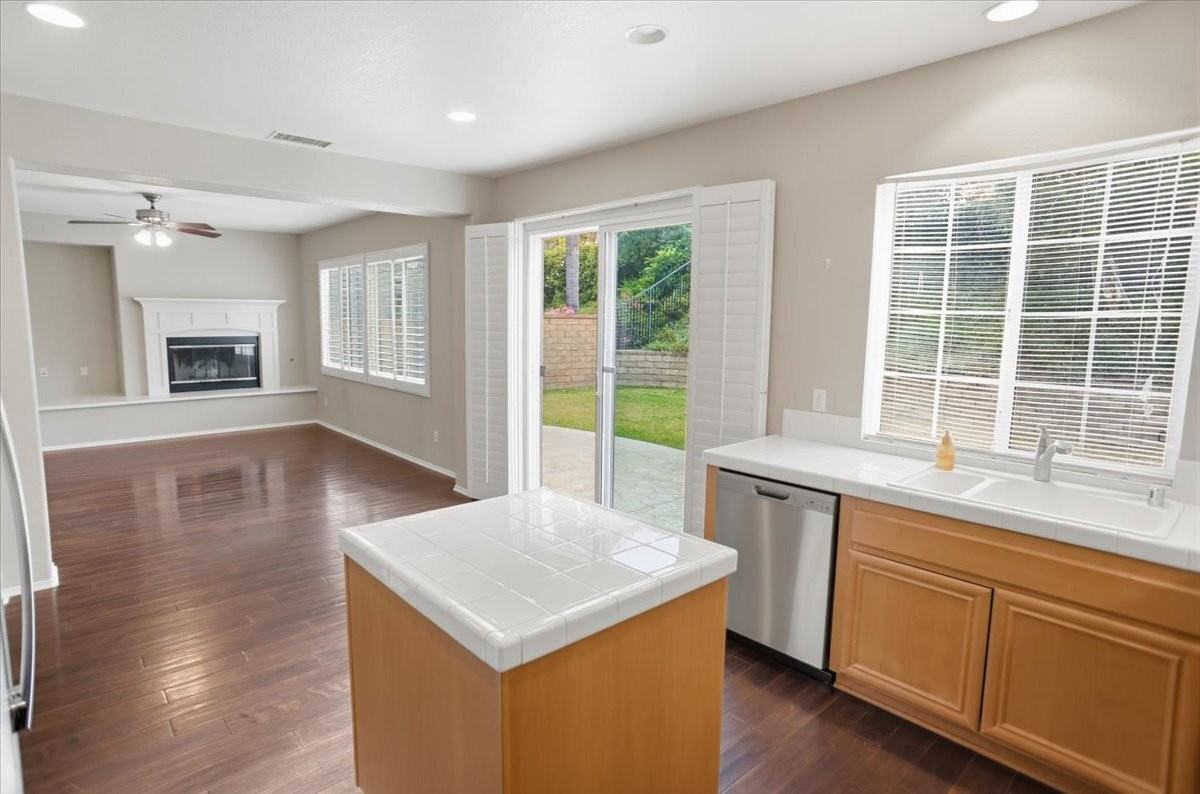 27866 Alta Vista Ave - Photo 6 of 26