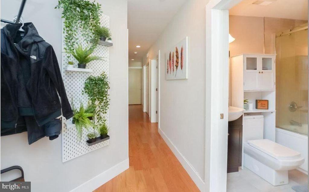 1625 Ridge Avenue, Unit 1 - Photo 5 of 18