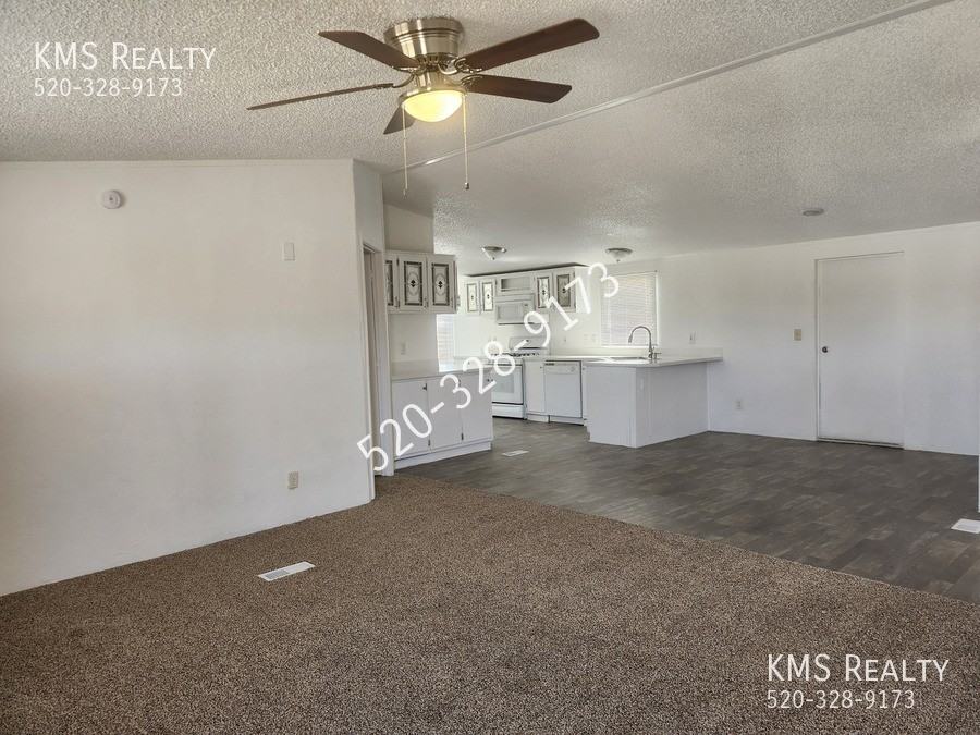 13310 N Flintlock Rd #1 - Photo 3 of 19