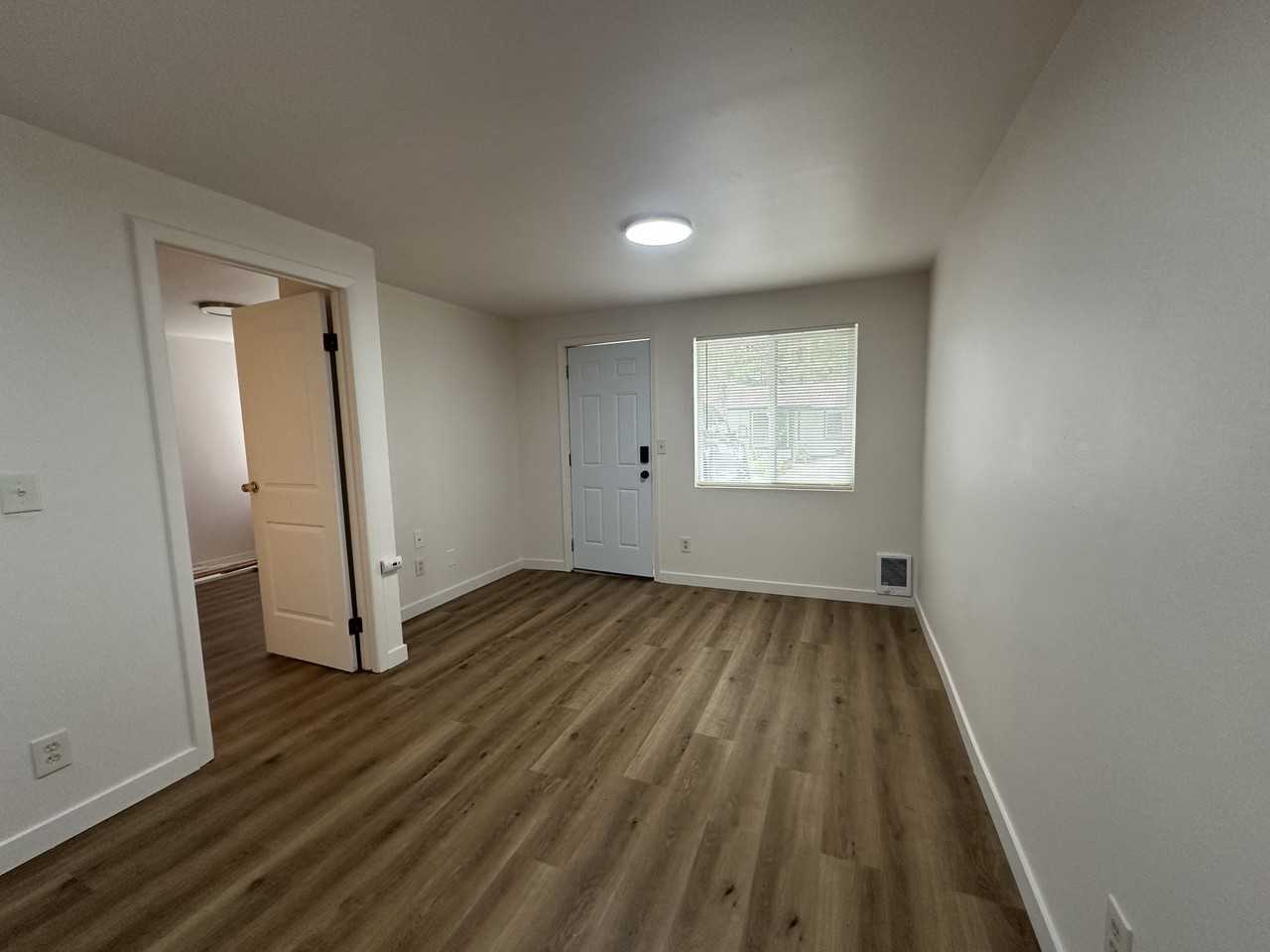 45414 SE North Bend Way - Photo 3 of 10