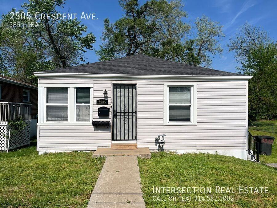 2505 Crescent Ave