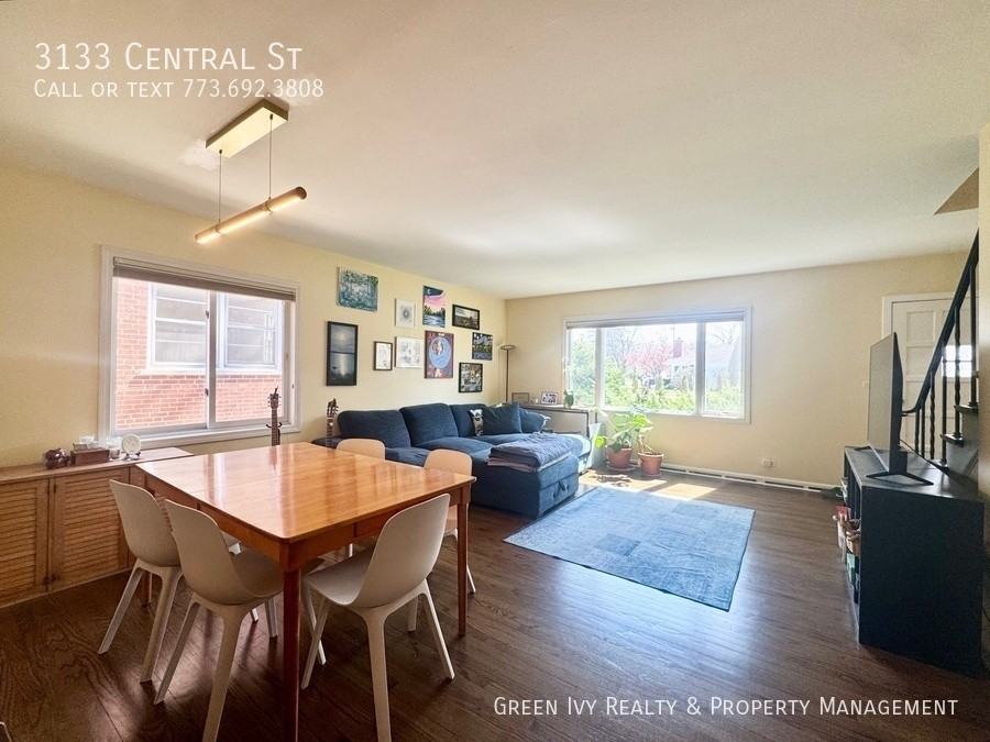 3133 Central St - Photo 3 of 17