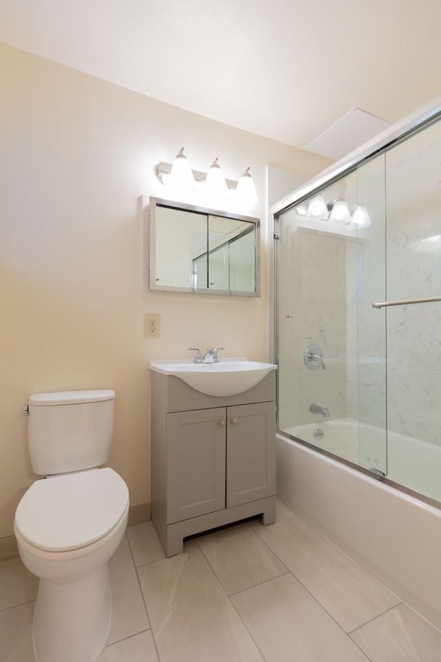 1540 Jackson St #104 - Photo 3 of 14