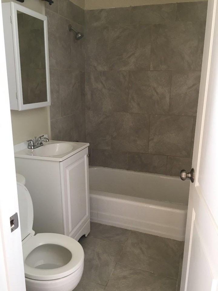 MELROSE BLDG - Photo 2 of 8