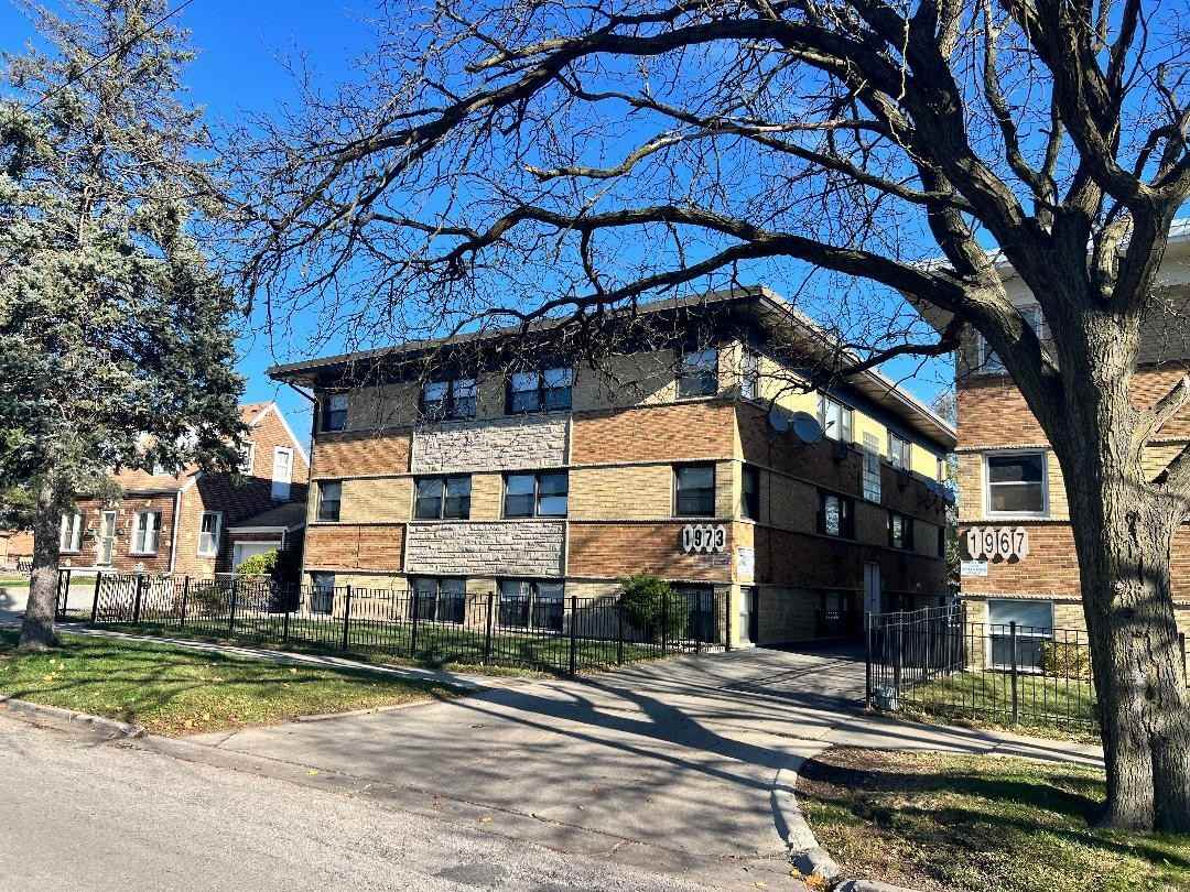 MELROSE BLDG - Photo 7 of 8