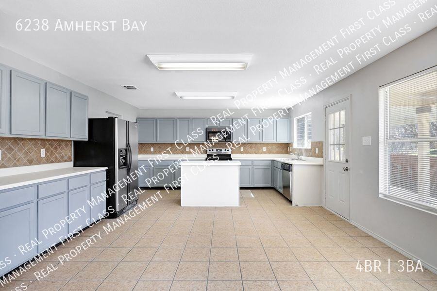 6238 Amherst Bay - Photo 7 of 25