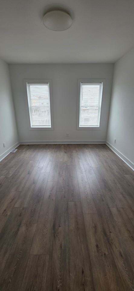 801 N Port St - Photo 5 of 9